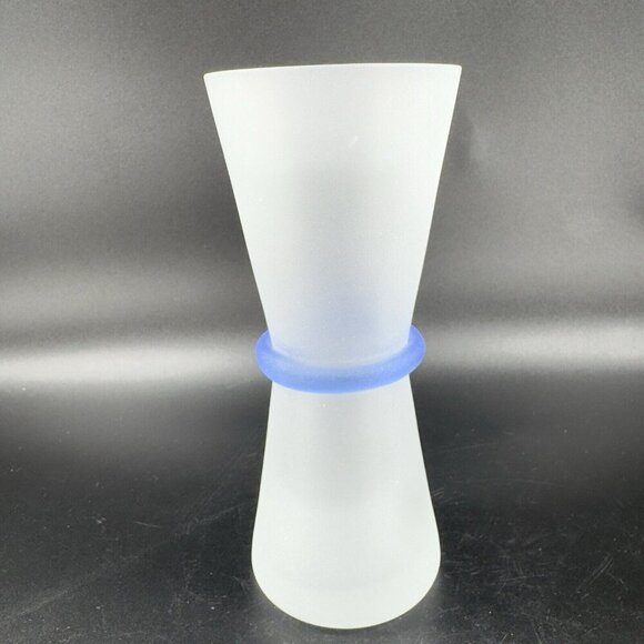 Vintage Frosted Glass Vase Vessel With Cobalt Blue Ring Glassware Vase Decor VTG - Picture 10 of 11